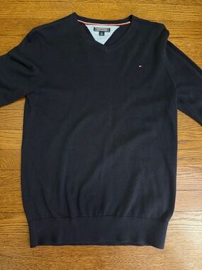 Tommy Hilfiger Men's Dark Navy V-Neck Sweater